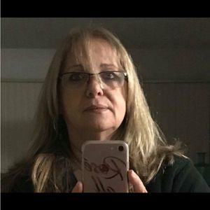 Meet your Posher, Monica